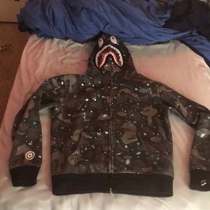 Bape hoodie glow in the dark brand new no tags at all bought off StockX